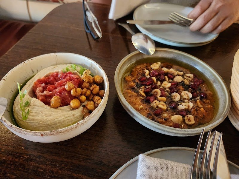 Ezra Restaurant