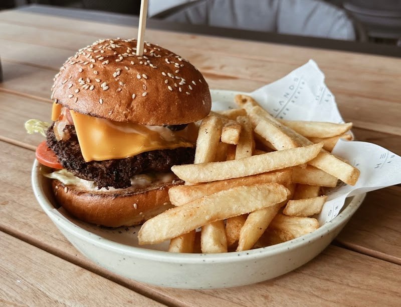 Headlands Brasserie Bar