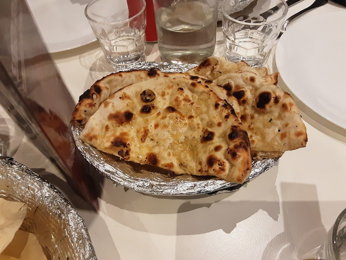 Sargun Indian Tandoori Restaurant