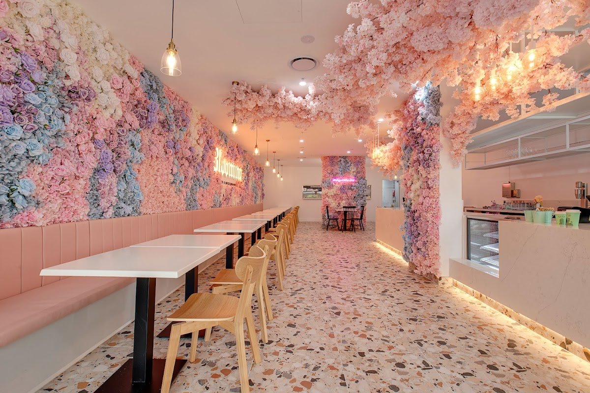Blooming Cafe