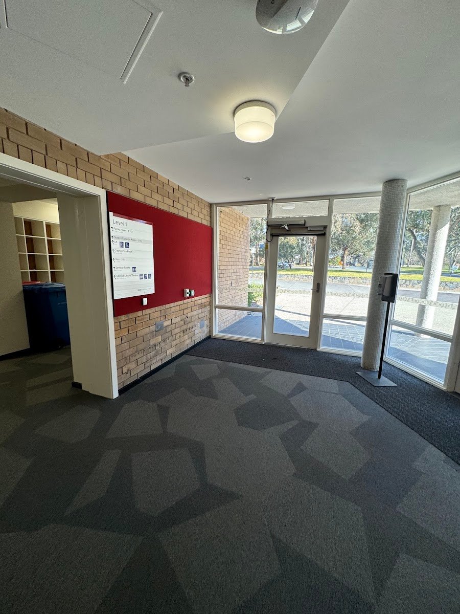 AL-INAYA PRAYER ROOM FOR SISTERS
