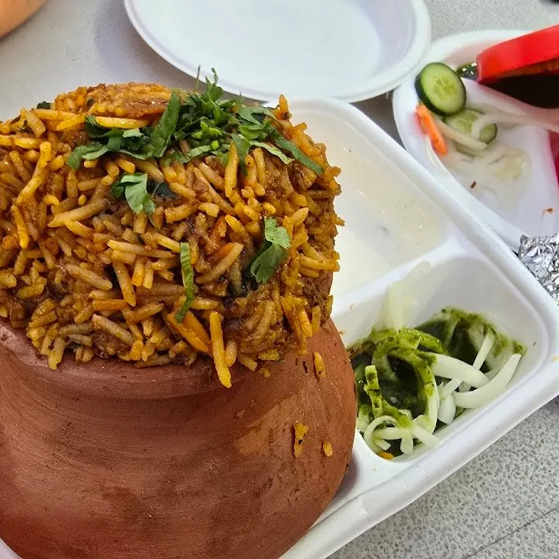 MAMA FRANKY AND CHICKEN CORNER