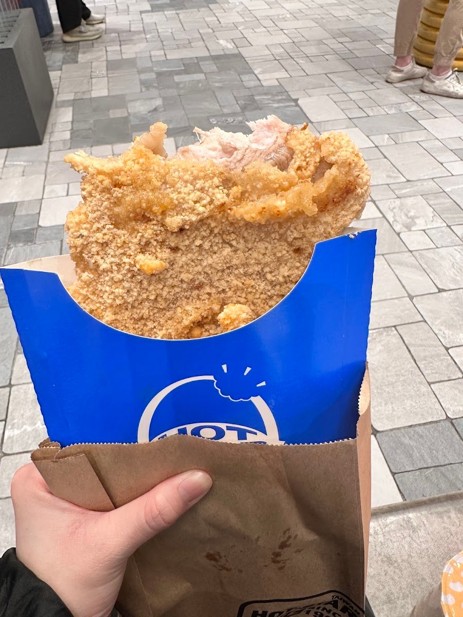 Hot Star Large Fried Chicken Box Hill