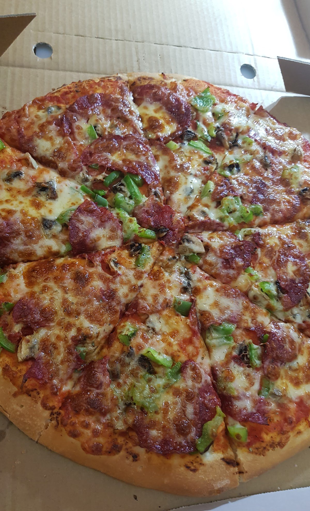 La Casa Piza Broaster Chicken