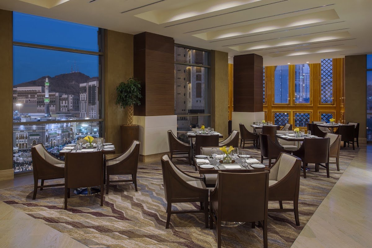 The Oasis Restaurant | Halal Restaurant Jabal Omar