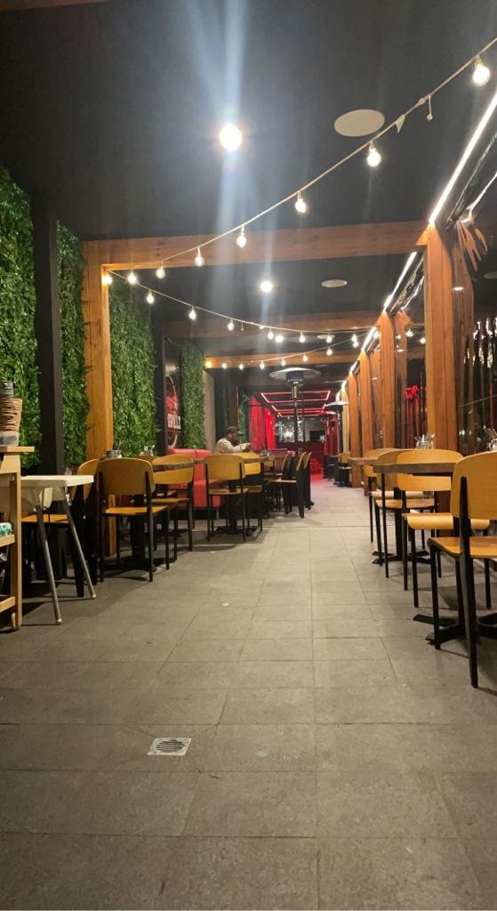 MAD GRILLZ SMOKEHOUSE