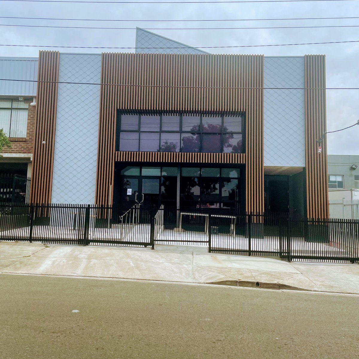 Albanian Mosque - Islamic Centre Sheikh Albani