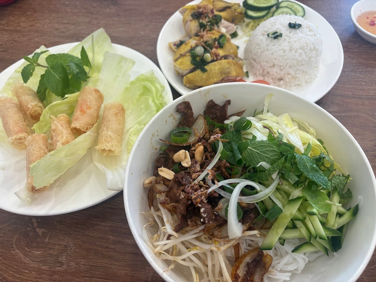 PHO NHI HALAL