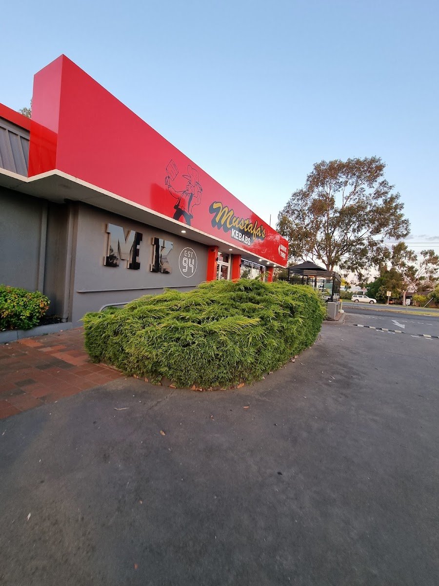 Mustafas Kebabs Drive Thru
