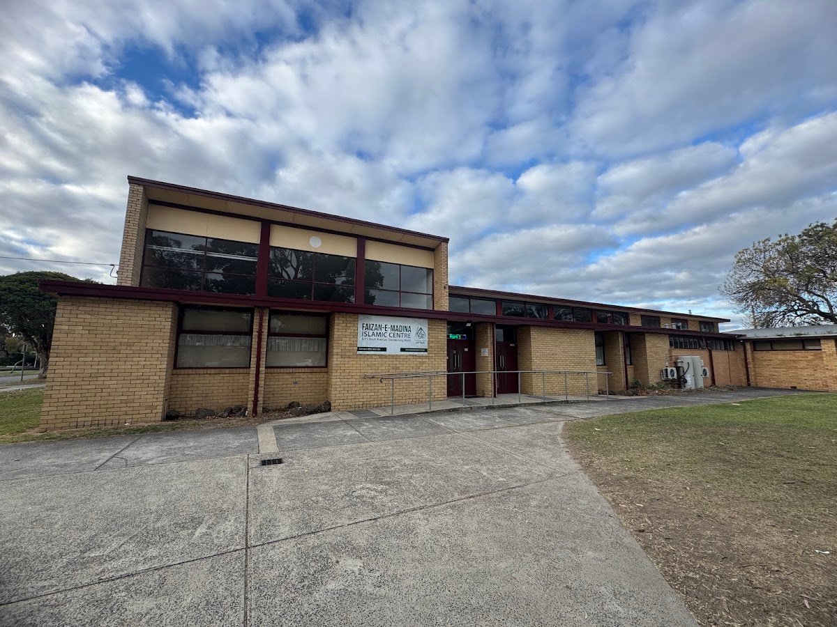 Faizan e Madina Islamic Centre Dandenong North - Dawateislami