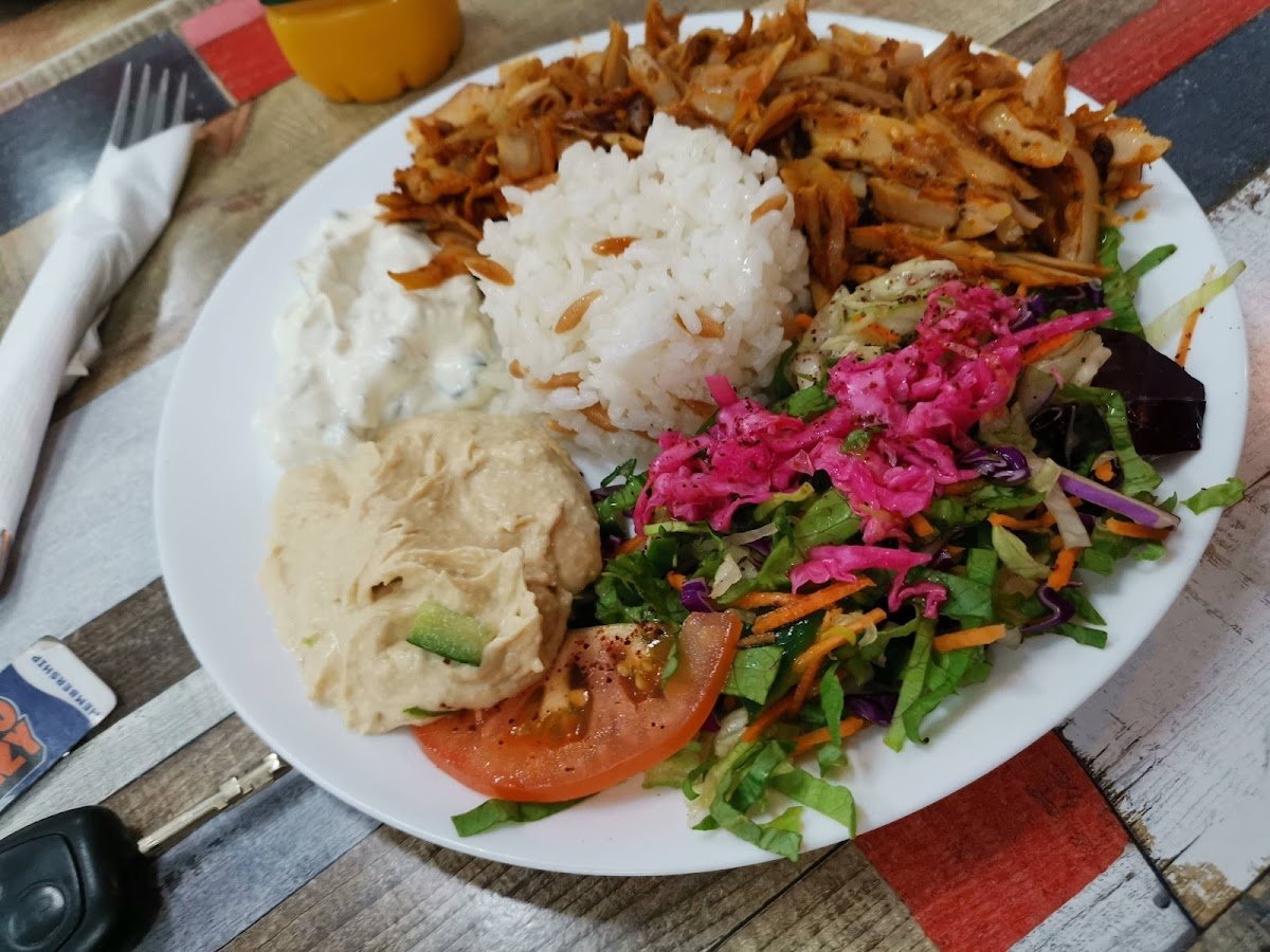 Lillys Cafe and Kebab