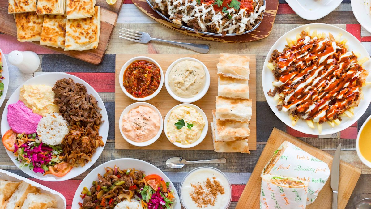 Lillys Cafe and Kebab