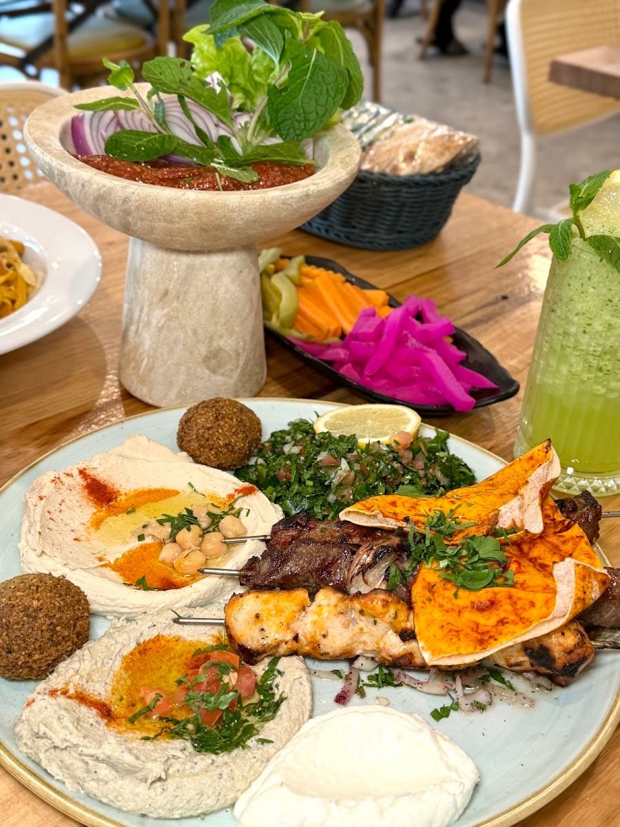 La Shish Lebanese Restaurant