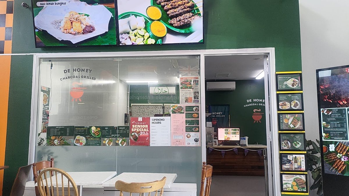 De Honey Charcoal Grilled