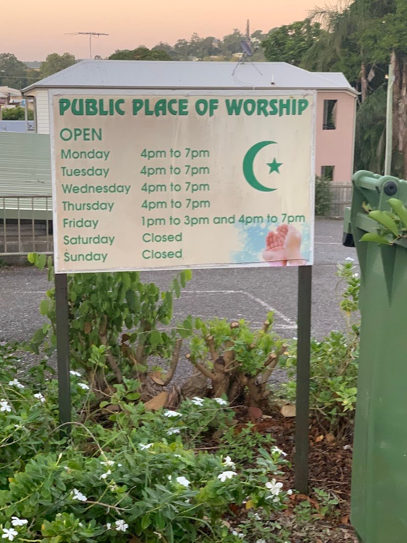 Mosque public car park