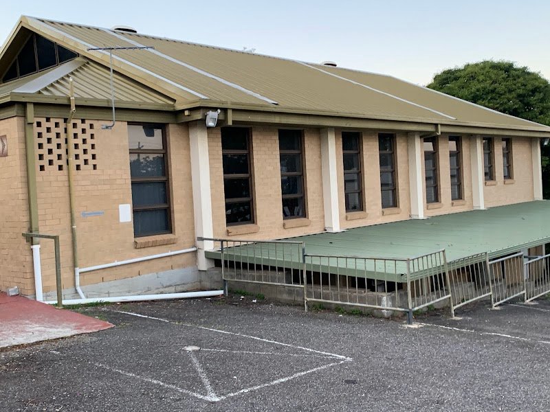 Mosque public car park