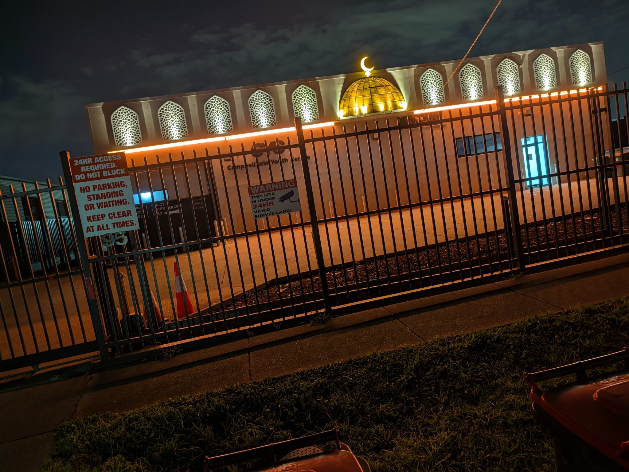 Cambellfield masjid