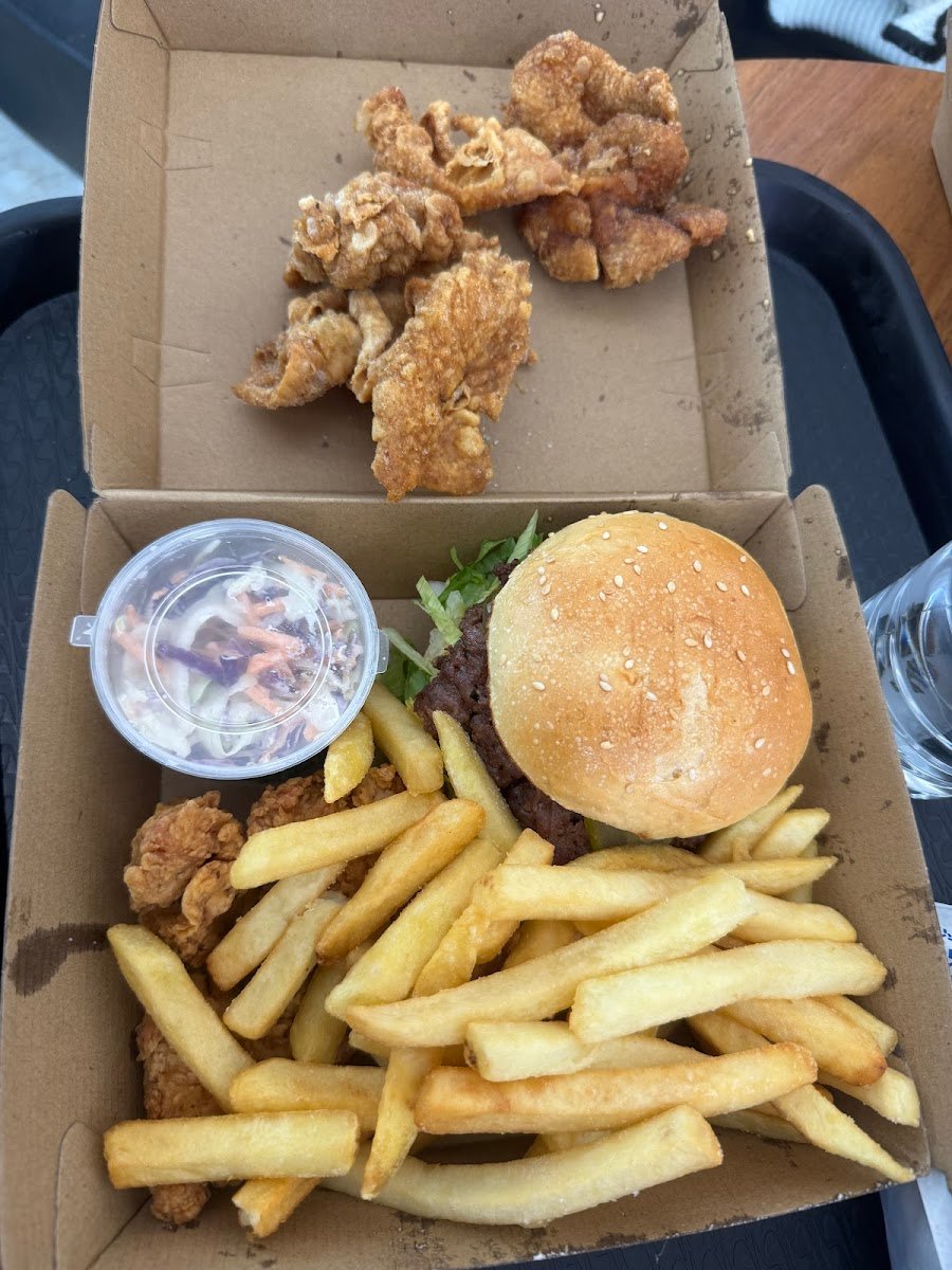 Thuggs Fried Chicken Burgers