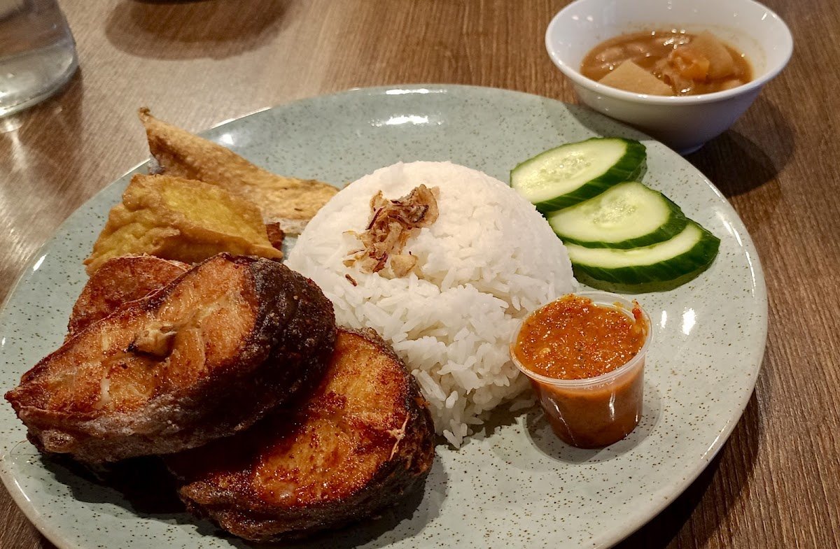 Shalom St Lucia Indonesian Restaurant