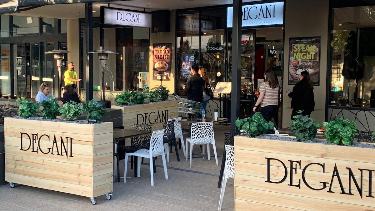 Degani Craigieburn Restaurant Woodoven Pizza