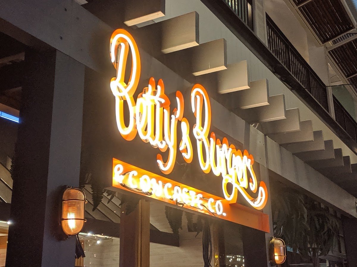 Bettys Burgers