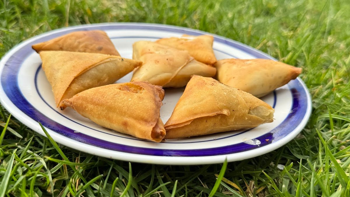 Samosa Near Me Australias Top 10 Leading Halal Nonveg food Manufacturer By Female