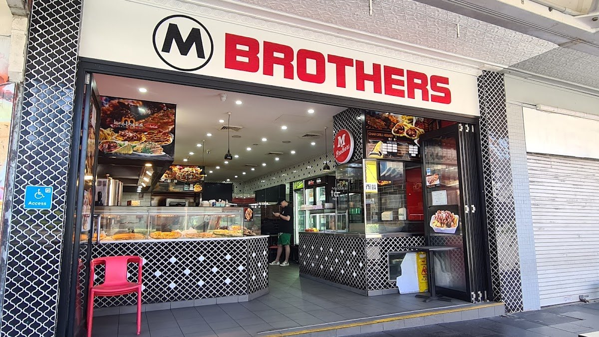M Brothers Family Restaurant