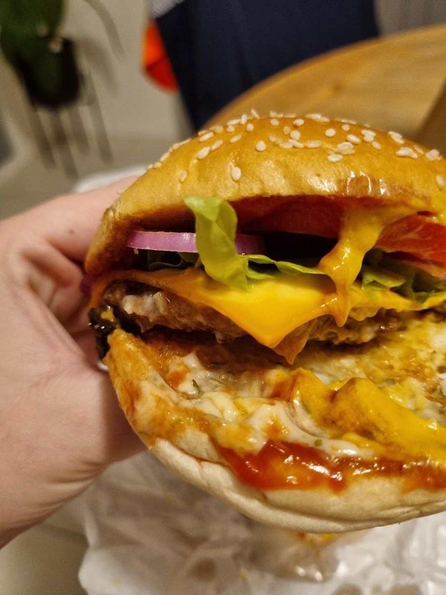 Yankees Burger Bar - Angle vale