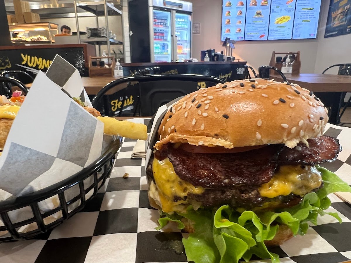 Two Fat Buns Essendon