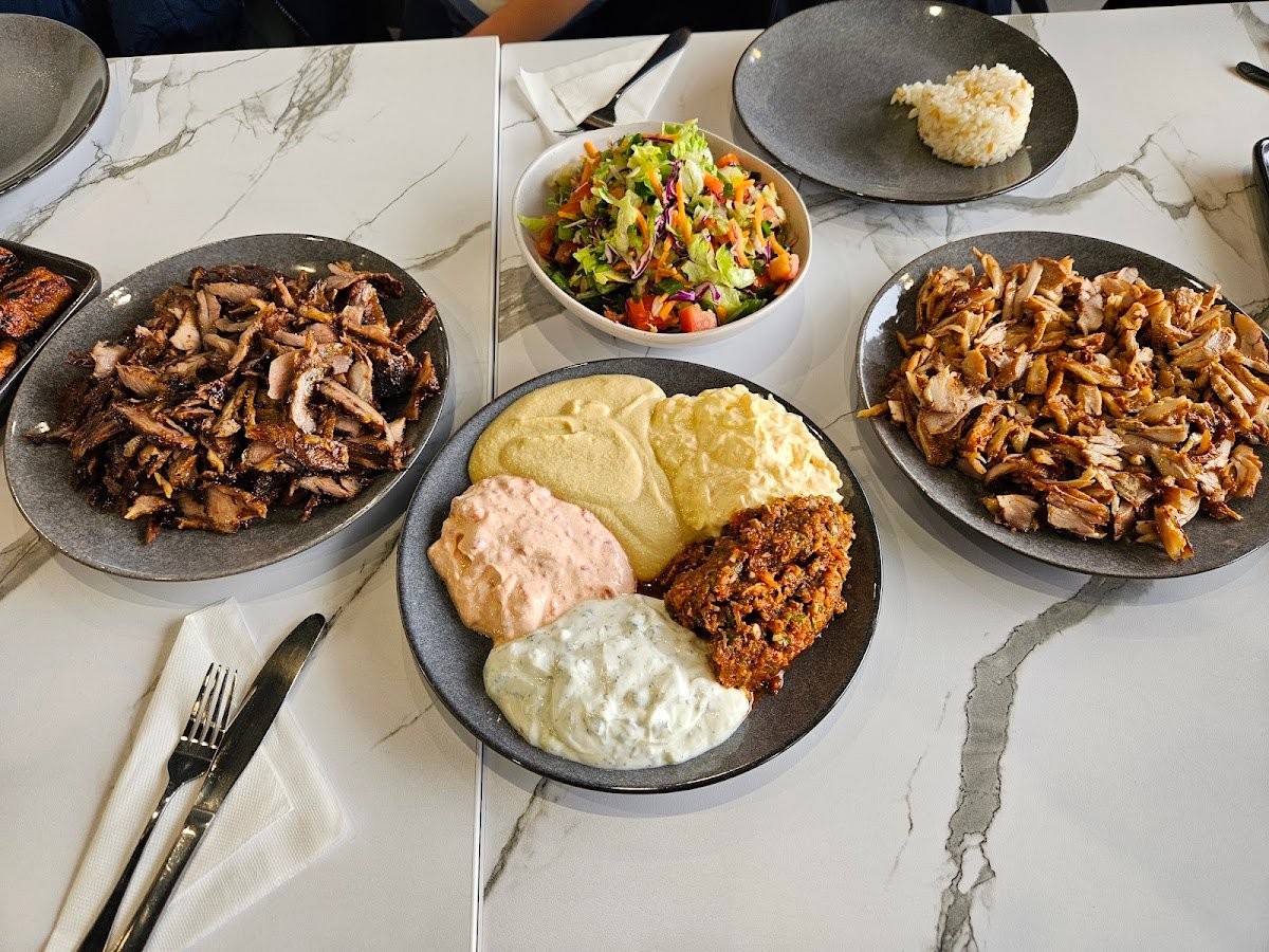 Truganina Kebab House