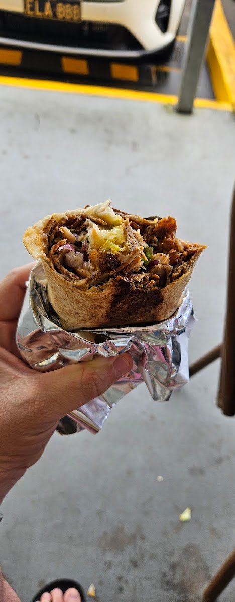 Taksim Kebab and Pizza