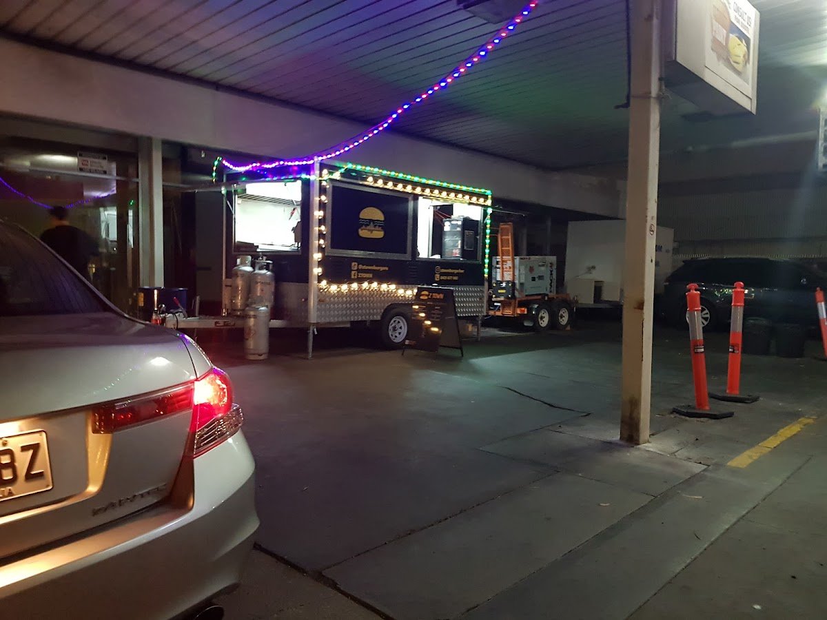 Z TOWN BURGERS - ADELAIDE