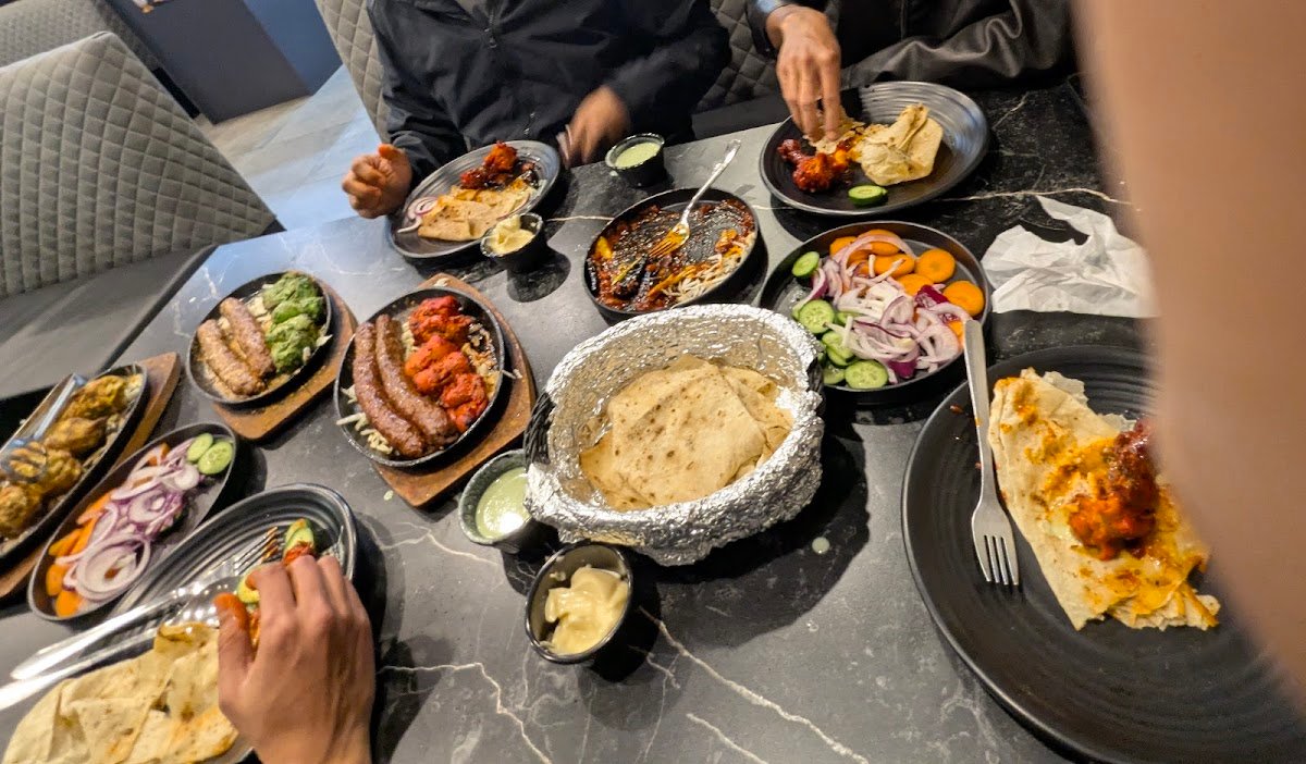 Lahori Khabbay Restaurant